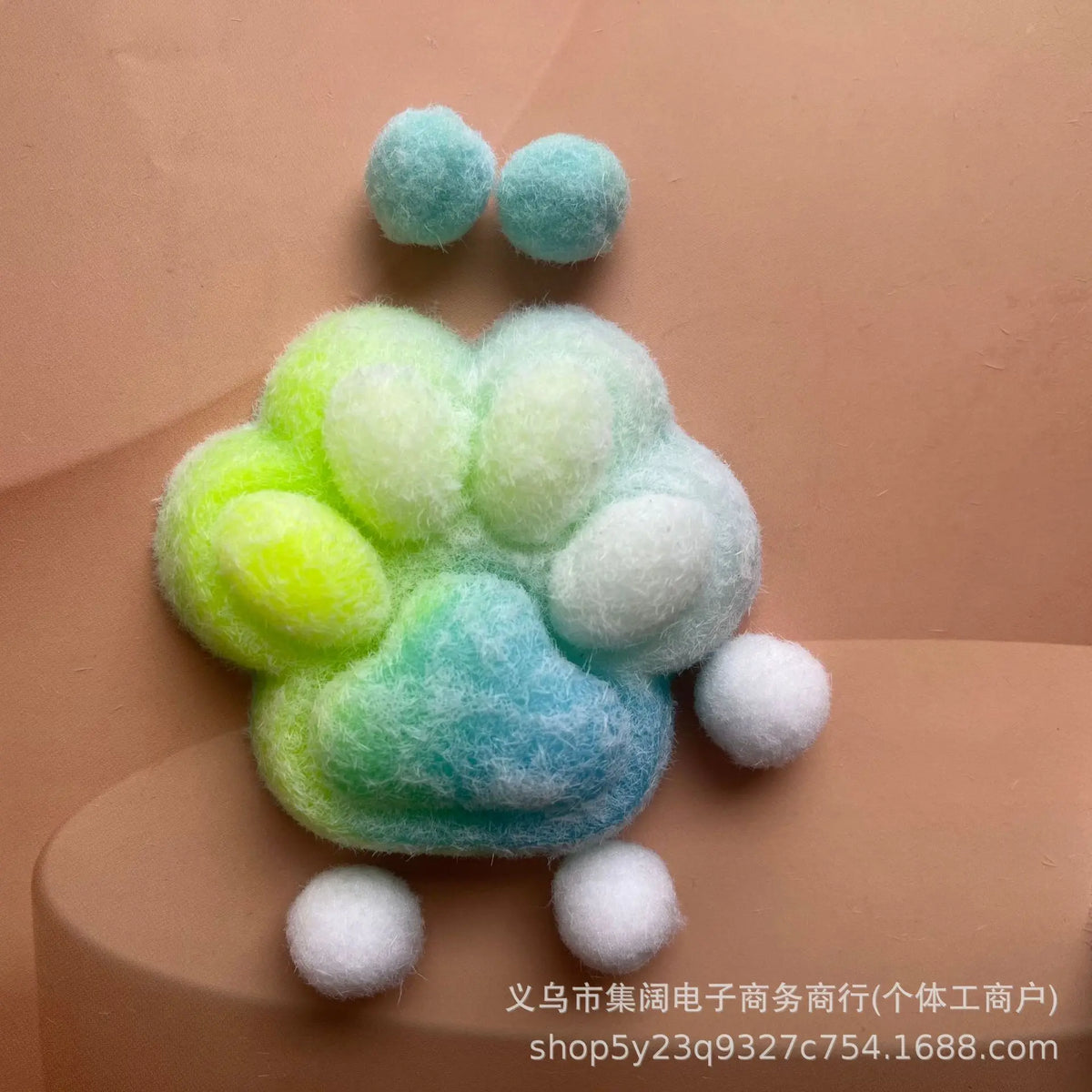 Rainbow Cat Paw Slow-Rise Squishy